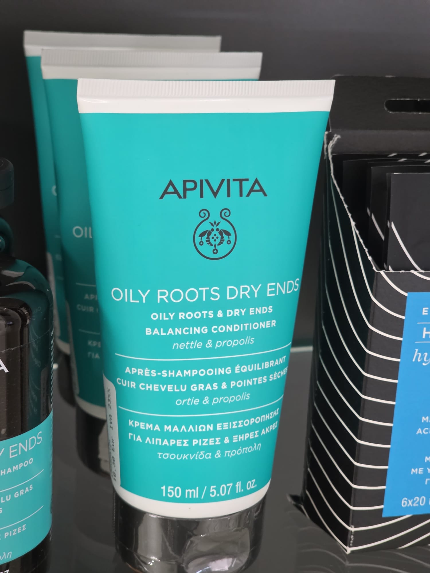 APIVITA Amaciador Equilibrante para Raízes Oleosas & Pontas Secas – 150ml